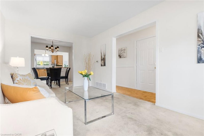 6169 Starfield Crescent