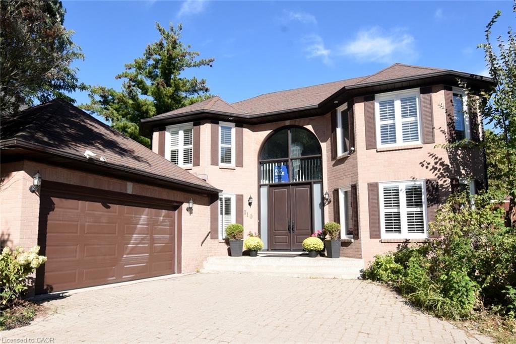 Single Family Residence for sale at 110 Citation Crescent, Ancaster, ON, L9K 1H8 - Meadowlands - MLS: 40867555