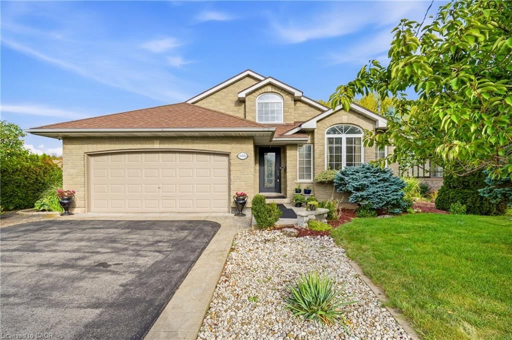 Single Family Residence for sale at 505 Albany Street, Fort Erie, ON, L2A 6C6 - Lakeshore - MLS: 40867596