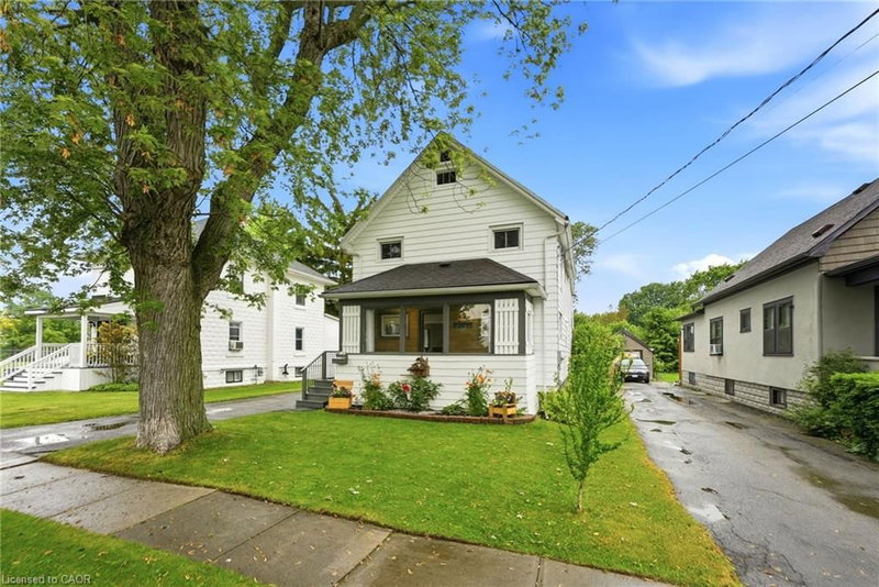 458 Davis Street
