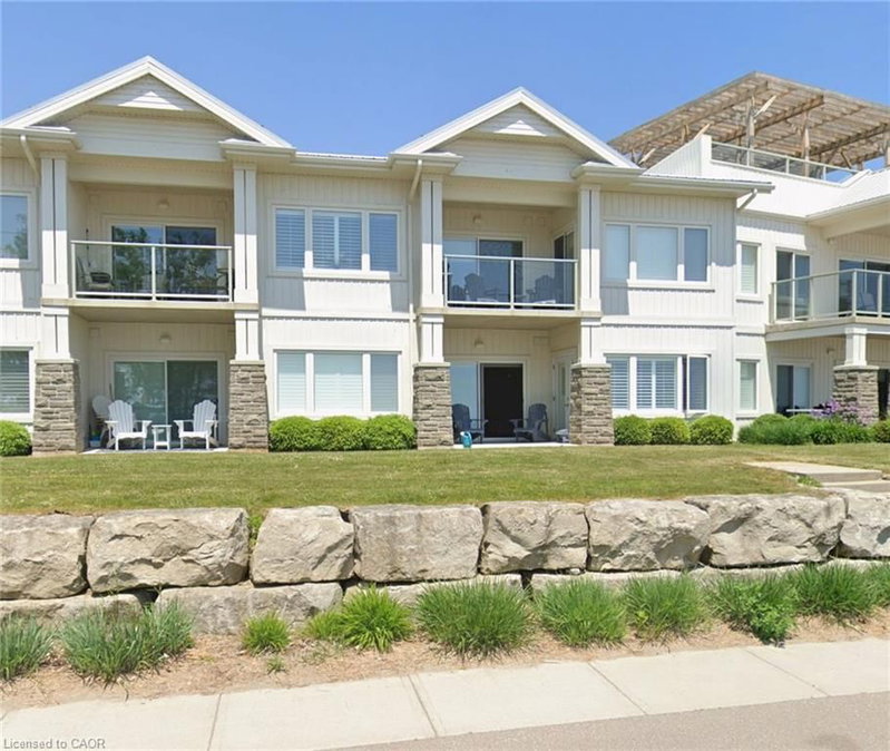 12 Erie Boulevard photo 1