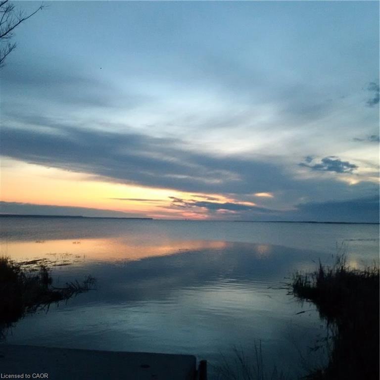 12 Erie Boulevard photo 4