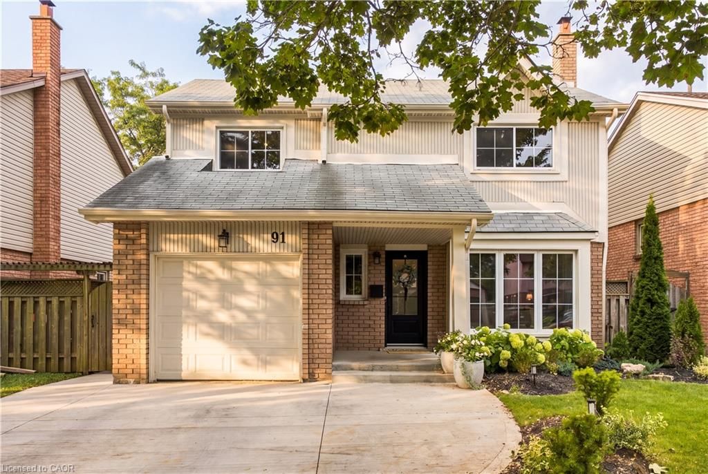 Single Family Residence sold at 91 Angela Crescent, Cambridge, ON, N1S 4B5 - St Andrews/Southwood - MLS: 40867640