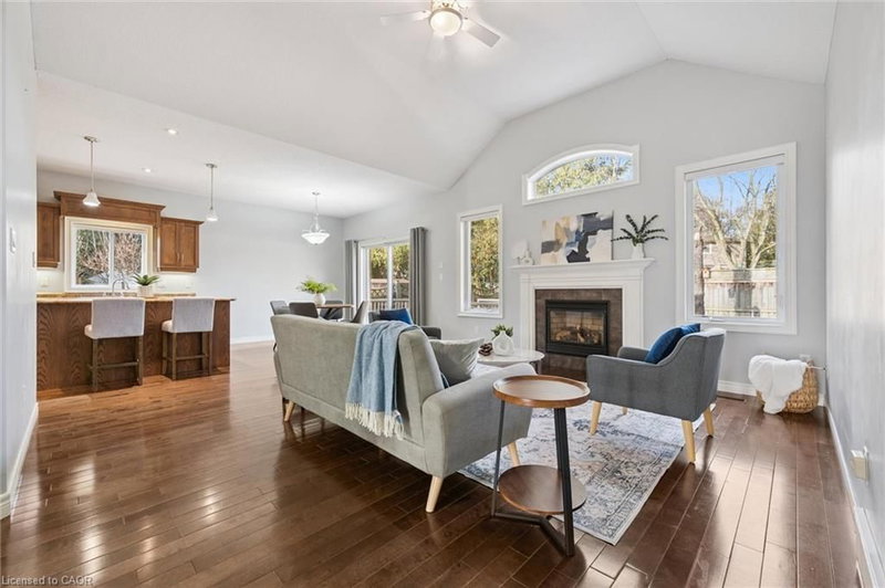 60A Eastview Road photo 4