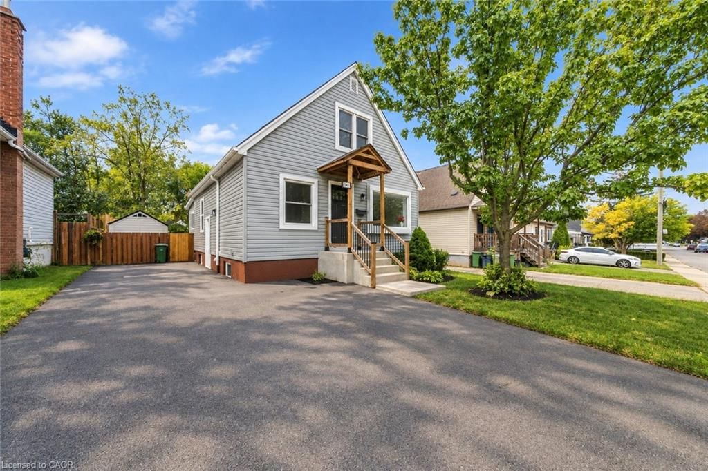Single Family Residence for sale at 294 East 28th Street, Hamilton, ON, L8V 3J3 - Burkholme - MLS: 40867862