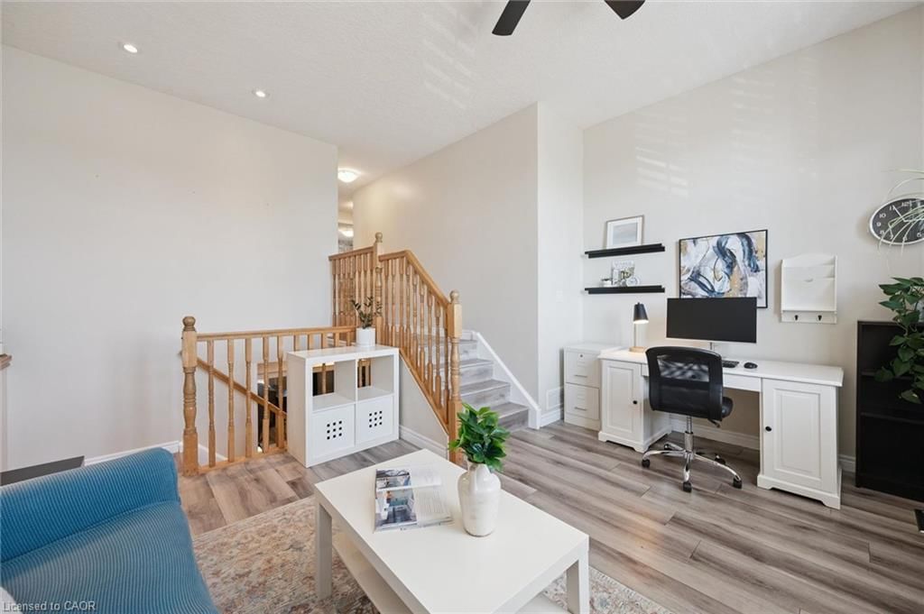 70 Inge Court, Kitchener, view 22