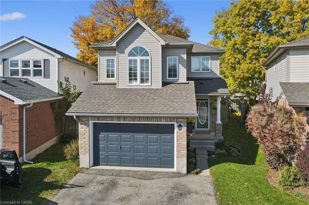 70 Inge Court, Kitchener, view 3