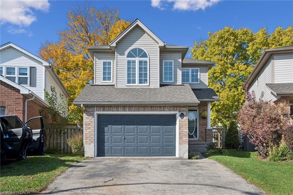 70 Inge Court, Kitchener, view 4