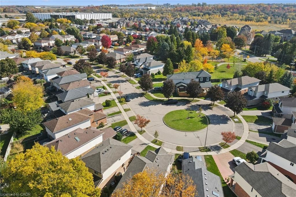 70 Inge Court, Kitchener, view 40