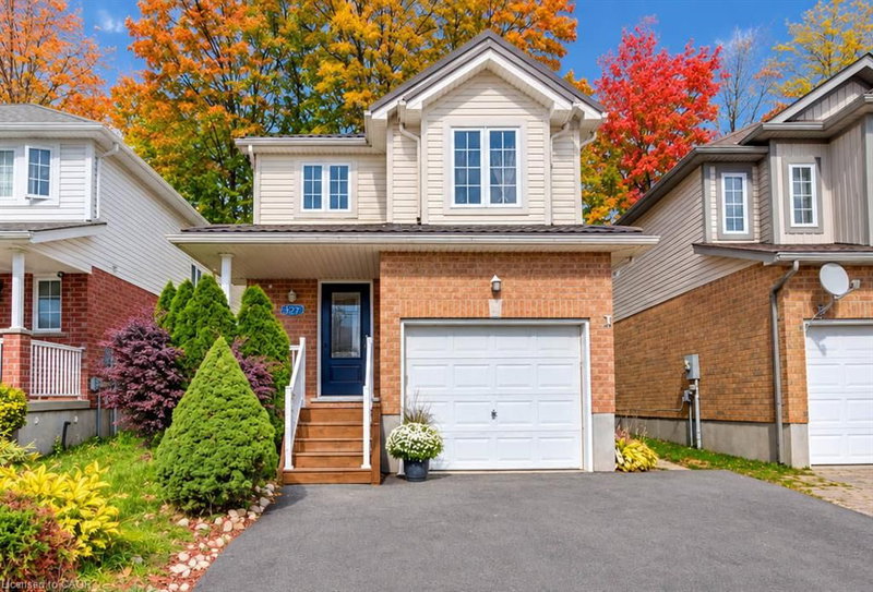 327 Oprington Place photo 1