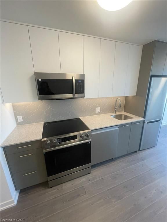207 - 30 Francis Street S, Kitchener 3