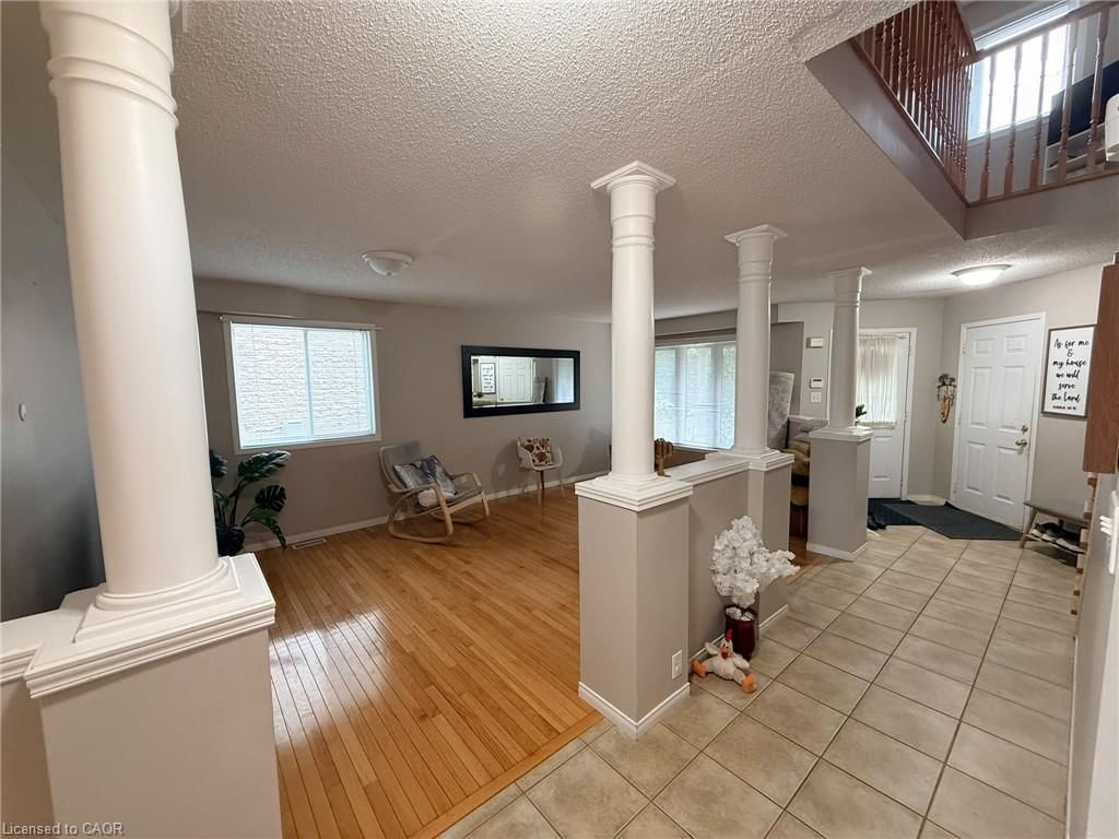 424 Newport Drive, Cambridge 5