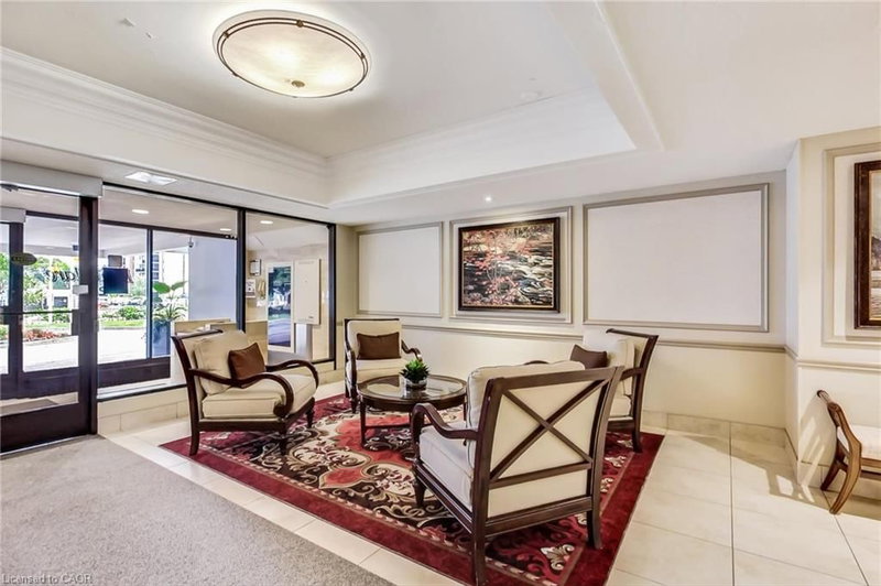 202 - 2185 Marine Drive