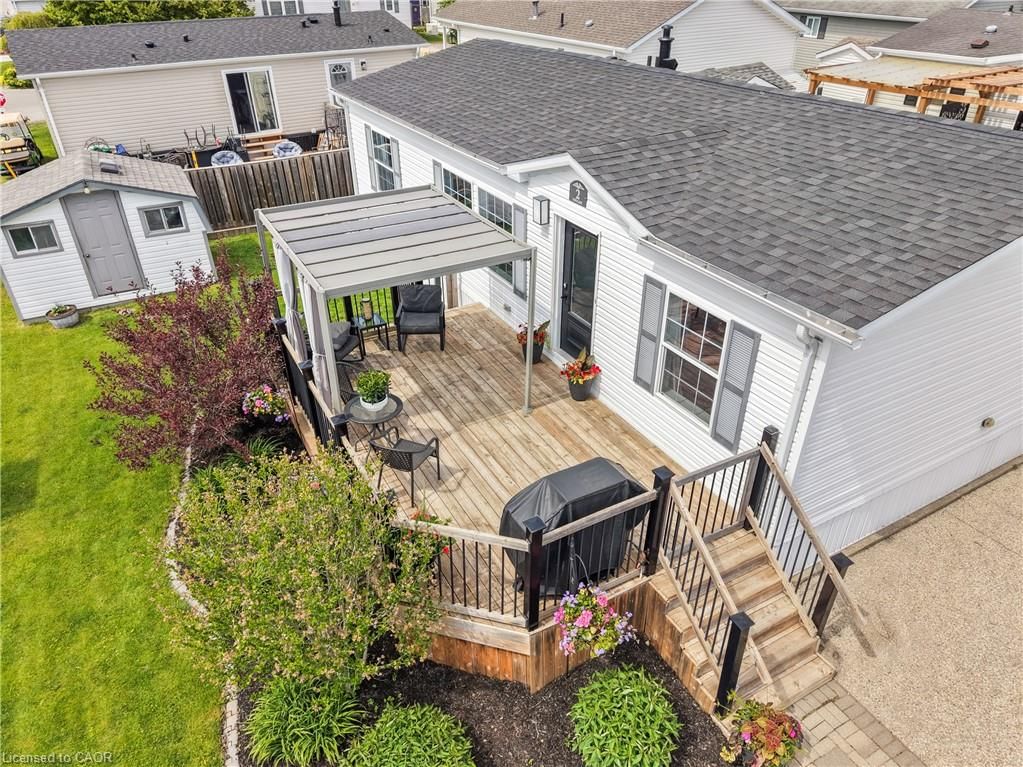 Modular Home for sale at 2 Pavilion Road, Puslinch, ON, N0B 2C0 - Rural Puslinch East - MLS: 40868396