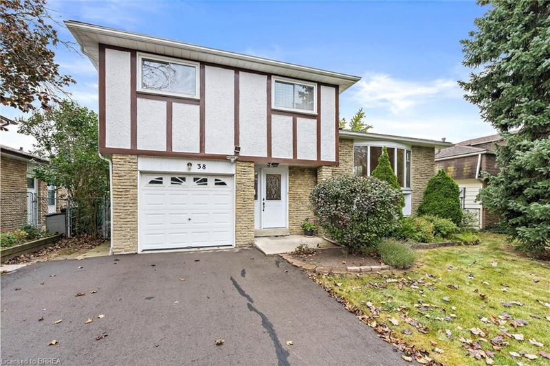 38 Jasper Crescent