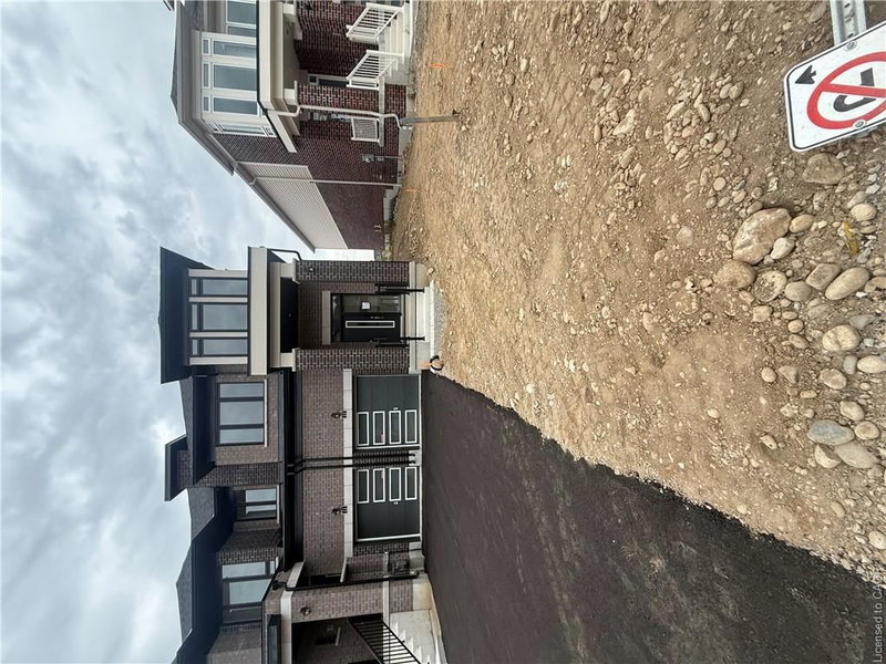 15 Chapman Road