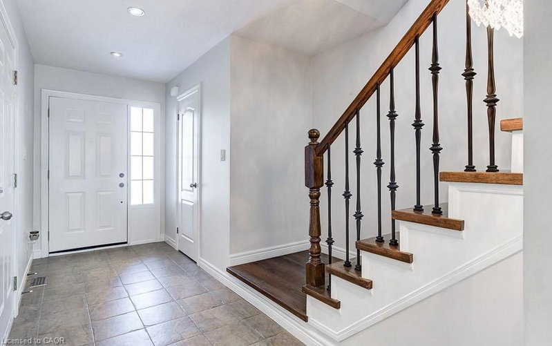 Upper - 68 Nashville Circle