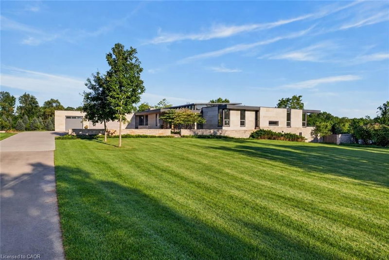 770 Millgrove Side Road photo 2