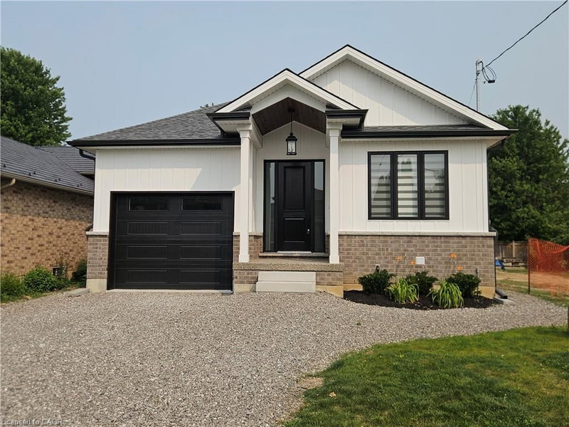 115 Chesley Street photo 1