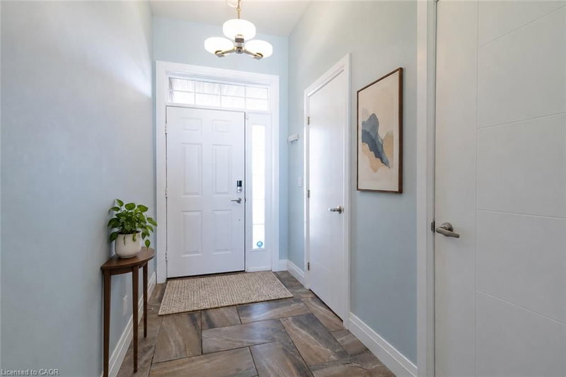 118 Brown Street photo 4