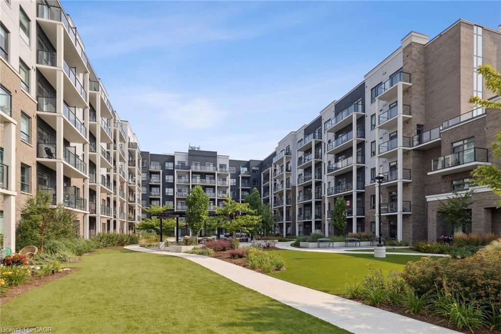 339 - 5055 Greenlane Road 3