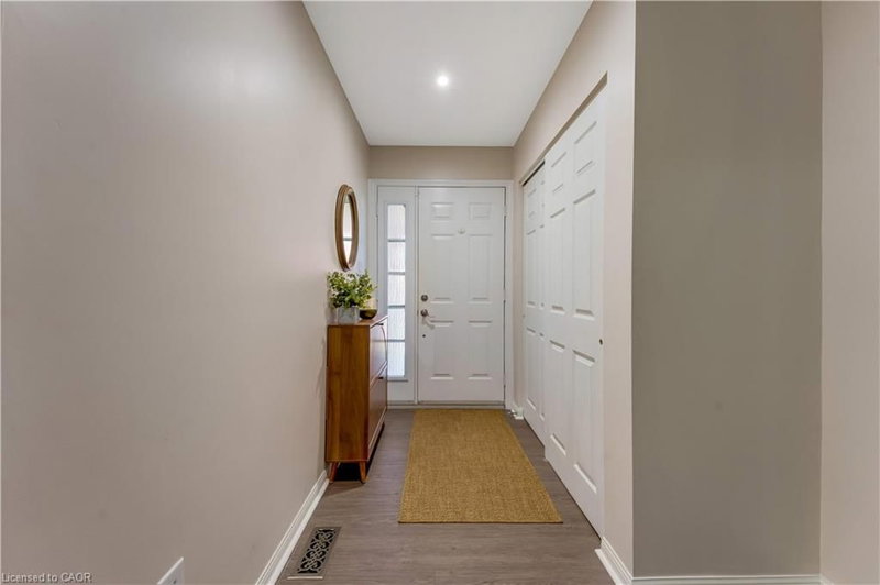 268 Keewatin Avenue photo 5