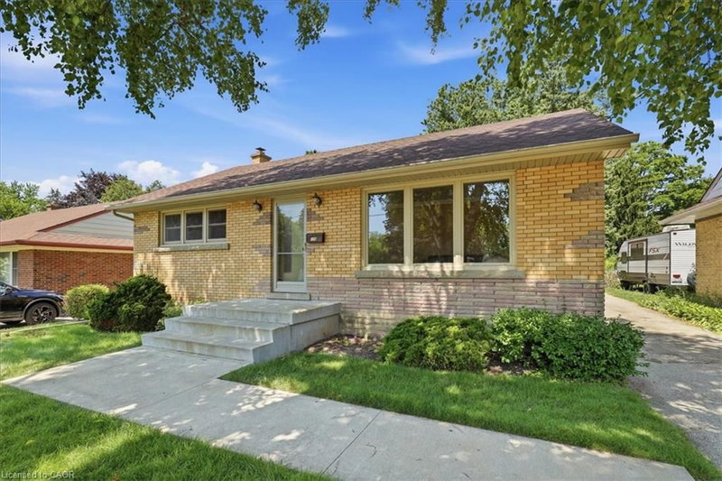 184 Murdock Avenue photo 1