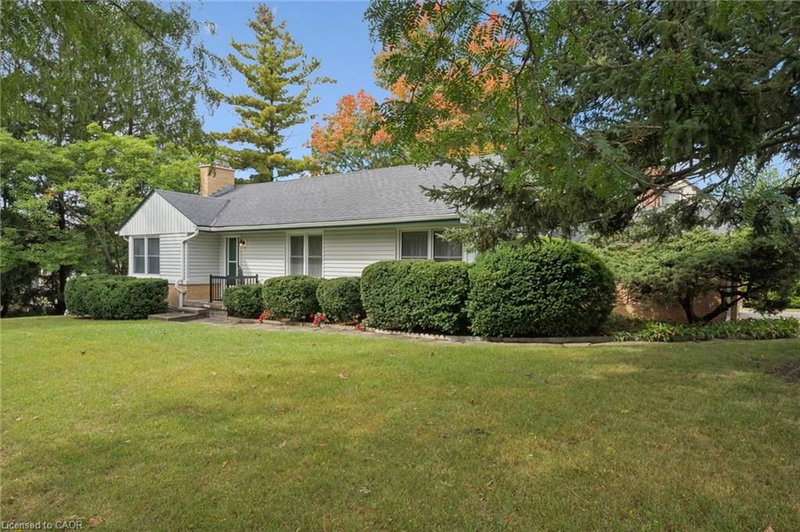 65 Belmont Avenue W photo 2