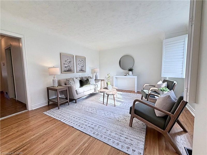 184 East 35th Street photo 5