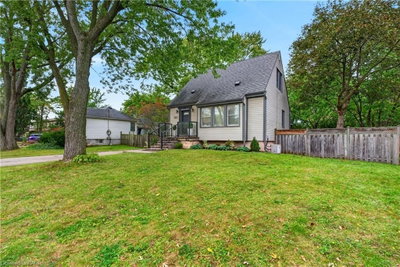 2223 Glenwood School Drive