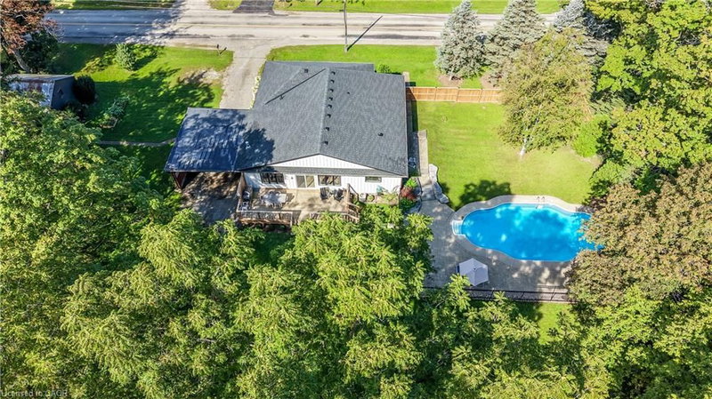 1355 Woodburn Road photo 3