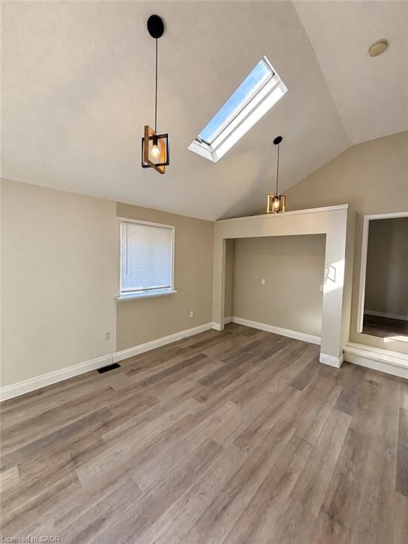 Second Floor - 48 York Road