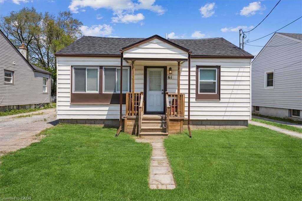 Single Family Residence for sale at 61 Dieppe Road, St. Catharines, ON, L2M 6J5 - Facer - MLS: 40869142