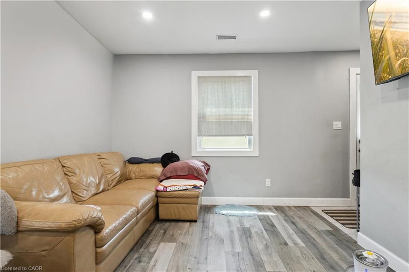 61 Dieppe Road photo 5