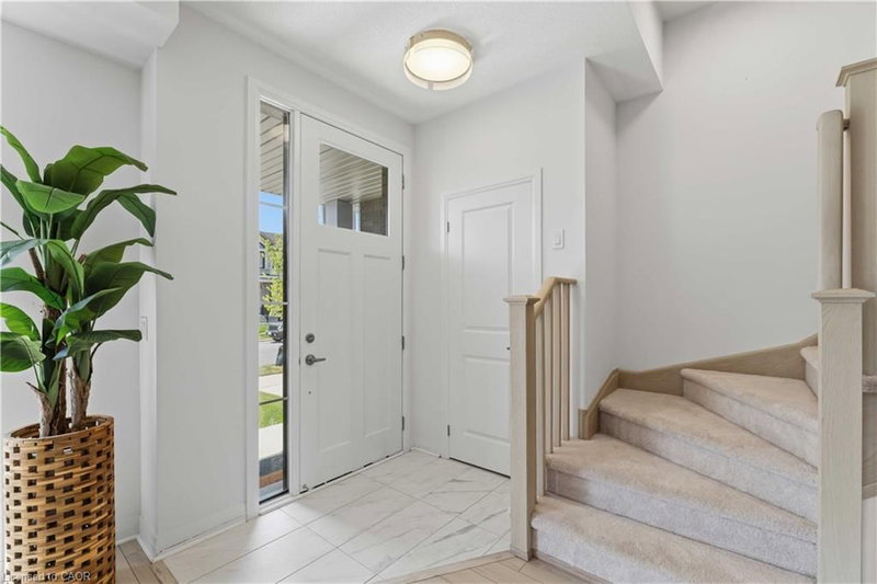170 Spitfire Drive photo 3