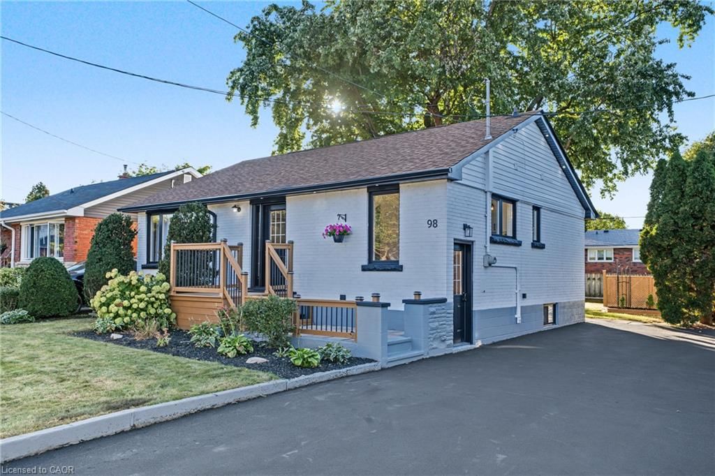 Single Family Residence for sale at 98 Wise Crescent, Hamilton, ON, L8T 2L8 - Huntington - MLS: 40869184