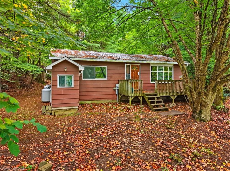 115 Broadbent Road photo 2