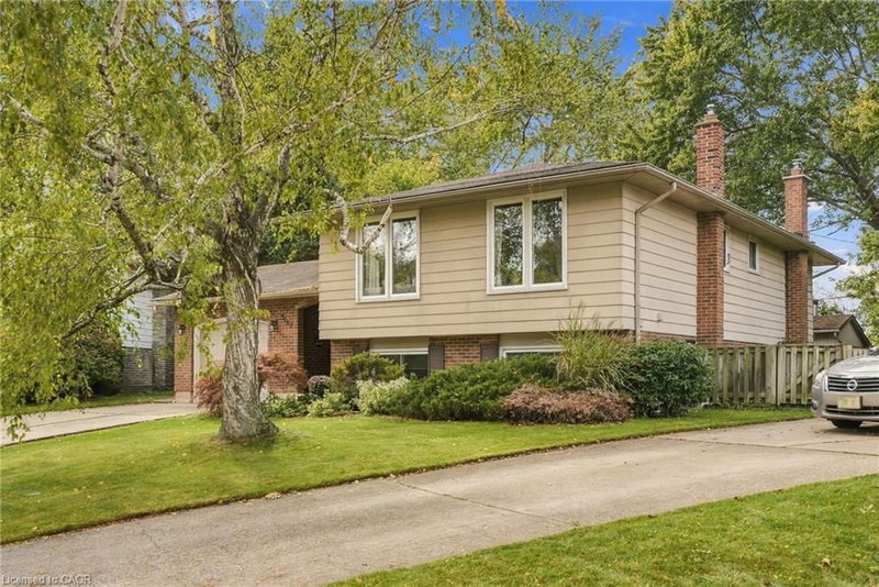 3107 Ussher Street photo 3
