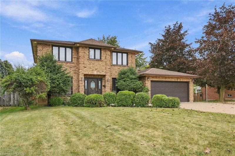 4 Nellida Crescent photo 2