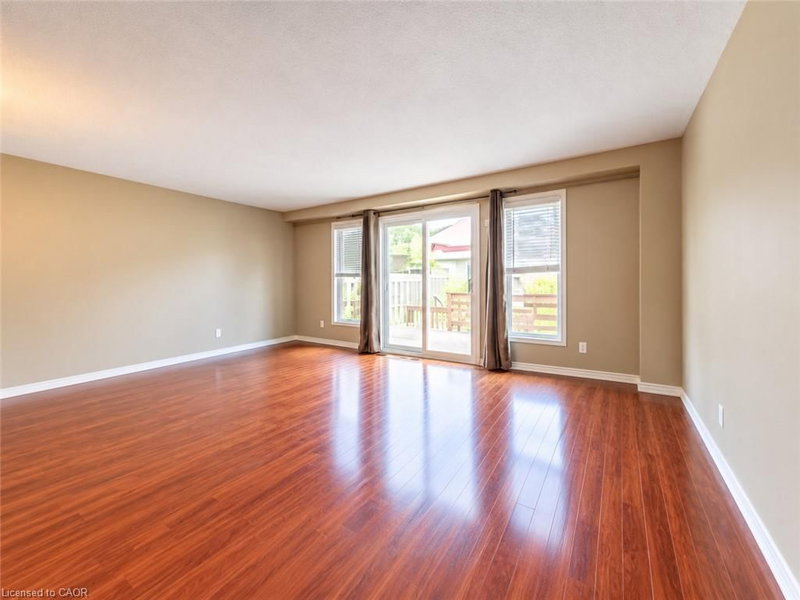 98 Donnenwerth Drive photo 3