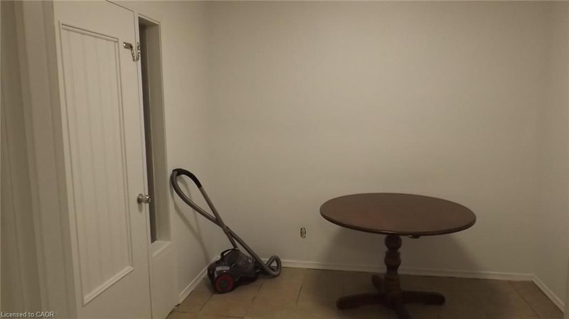 68 Austin Drive photo 5