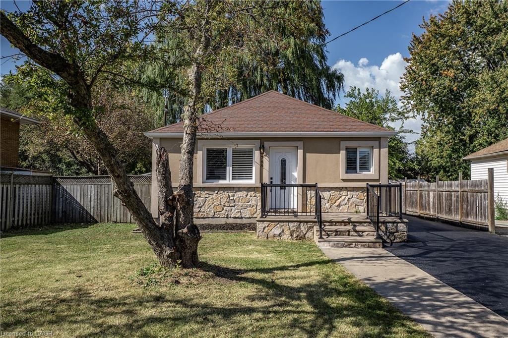 Single Family Residence for sale at 788 Upper Gage Avenue, Hamilton, ON, L8V 4K4 - Macassa - MLS: 40869500