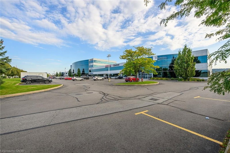 418 - 1100 South Service Road