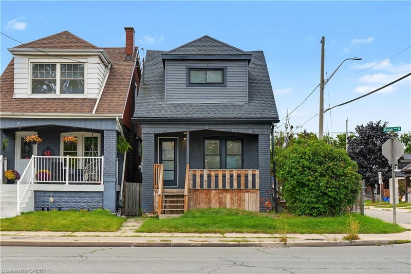 145 Gage Avenue N photo 1