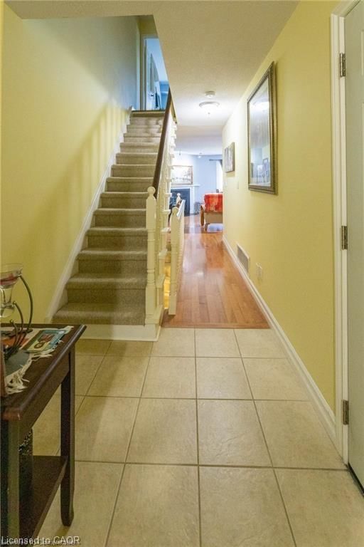 15 - 26 Moss Boulevard