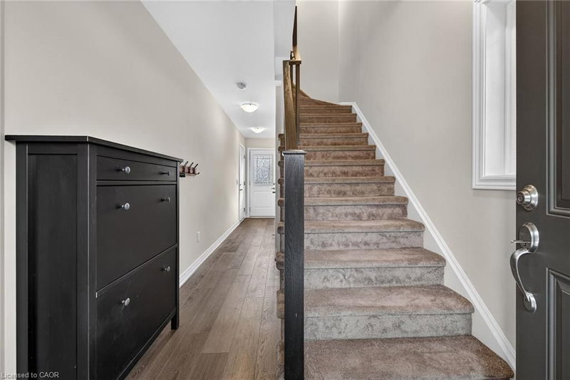 19 Picardy Drive photo 4