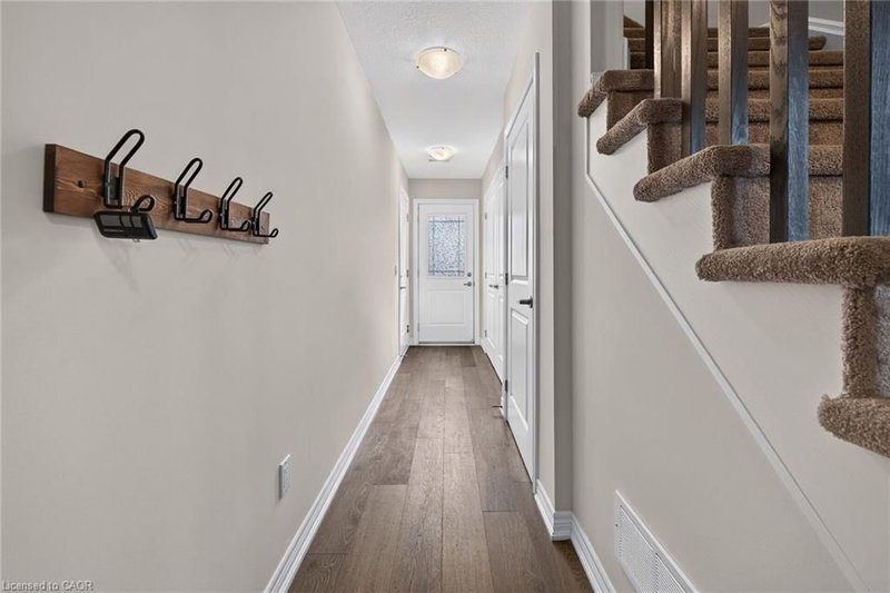19 Picardy Drive photo 5
