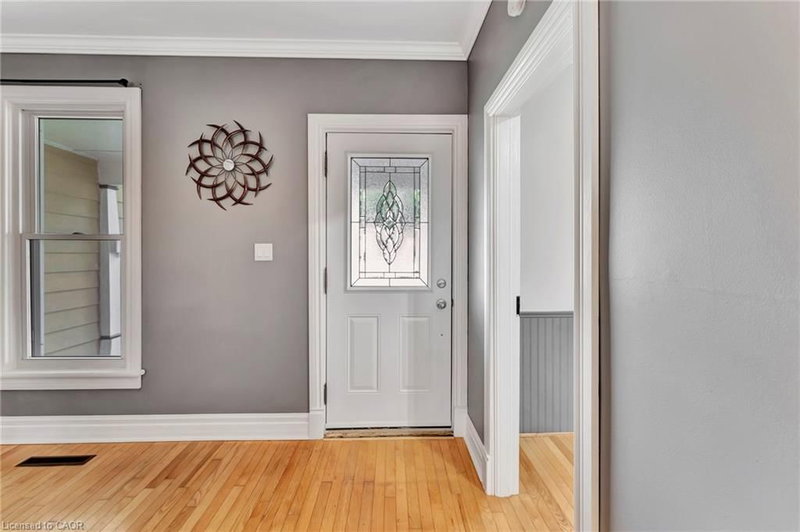 123 Blandford Street photo 5