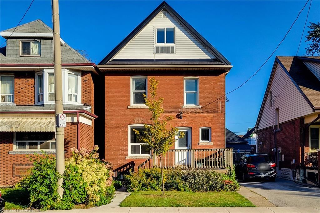 Single Family Residence for lease at 1-108 Kensington Avenue, Hamilton, ON, L8L 7N2 - Crown Point - MLS: 40870140