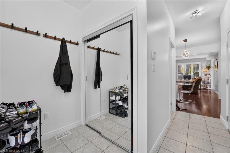 58 Summerberry Way photo 5